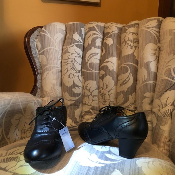 AJVANI shoes - Picture 2 of 6